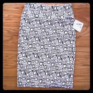 Lularoe skirt